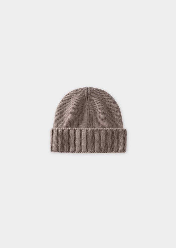 Ribbed Knit Beanie with Folded Cuff for Everyday Wear
