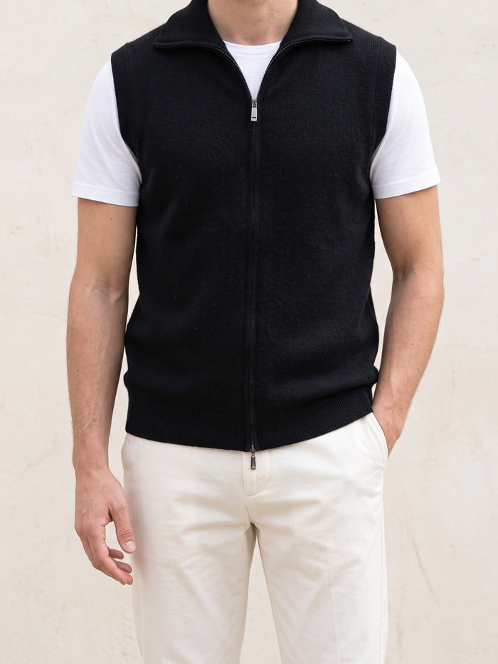Men's Ribbed Zip-Up Vest with Collared Neck